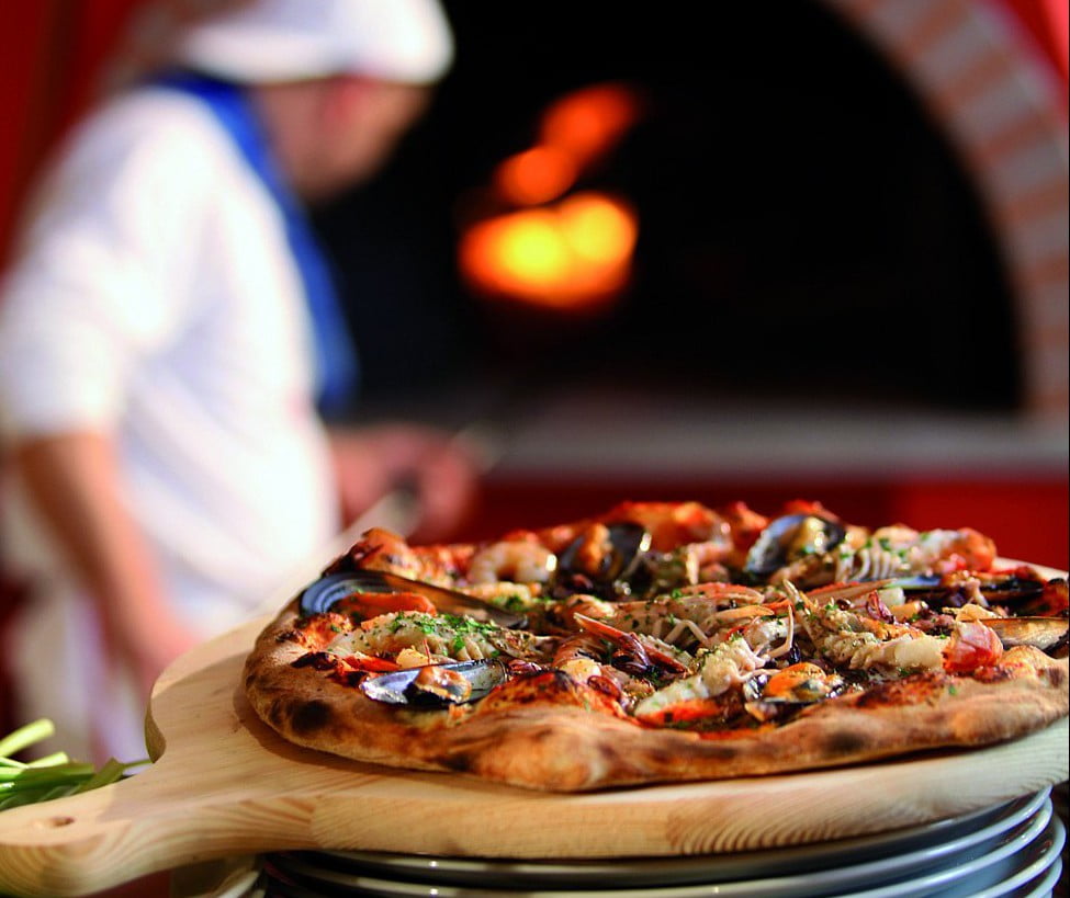 Como assar uma pizza